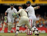 AB de Villiers was not-out 32 as South Africa tightened their grip on the first Test against Australia